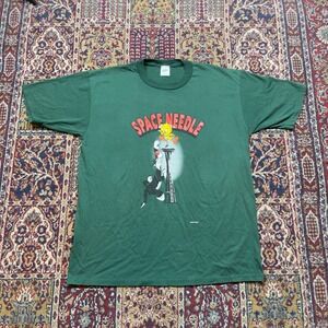VTG 90s Space Needle Seattle Sylvester Tweety Looney Tunes T Shirt Green USA